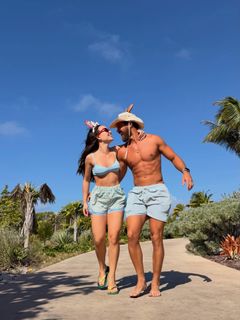 Larissa Manoela feet photo 4