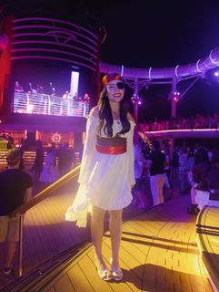 Larissa Manoela feet photo 18