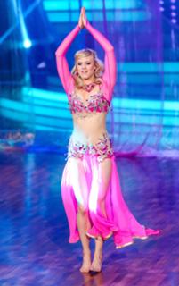 Larissa Marolt feet photo thumbnail