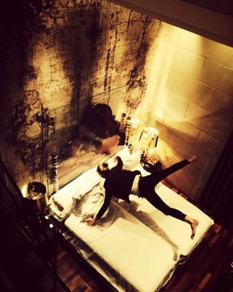 Larissa Marolt feet photo thumbnail