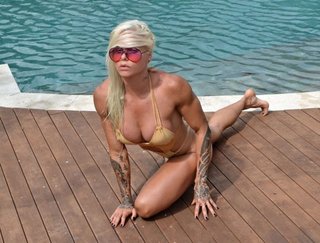 Larissa Reis feet photo 11