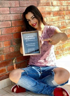 Larissa Riquelme feet photo thumbnail