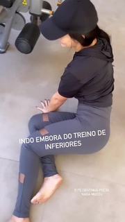 Larissa Santos feet photo thumbnail