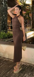 Larissa Santos feet photo thumbnail