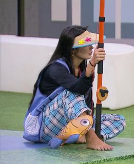 Larissa Santos feet photo thumbnail