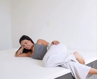 Larissa Santos feet photo 8
