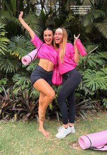 Larissa Santos feet photo 1