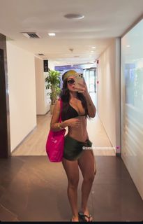 Larissa Santos feet photo 6