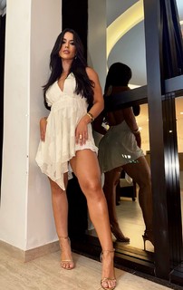 Larissa Tomásia feet photo 11