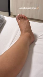 Larissa Tomásia feet photo 20
