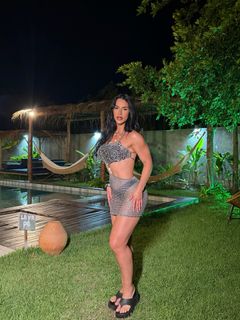 Larissa Tomásia feet photo 1