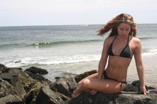 Larissa Vados feet photo 7
