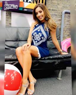 Larissa Vega feet photo 1