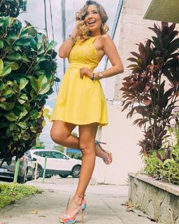 Larissa Vega feet photo 3