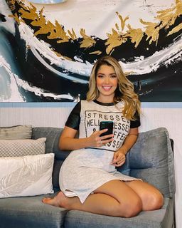 Larissa Vega feet photo 5