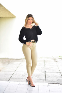 Larissa Vega feet photo 5
