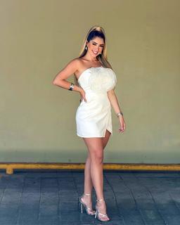 Larissa Vega feet photo 17