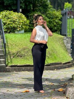 Larissa Vega feet photo 11