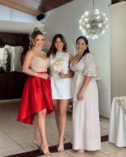 Larissa Vega feet photo 2