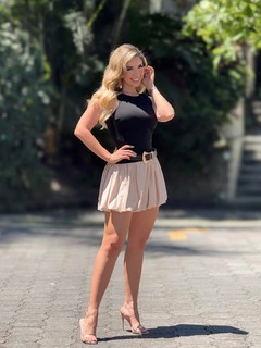 Larissa Vega feet photo 11