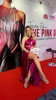 Larissa Vega feet photo 1