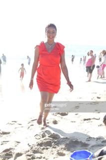 Lark Voorhies feet photo thumbnail