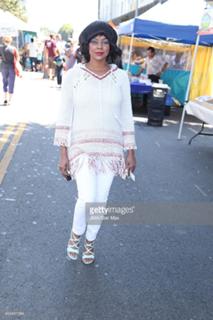 Lark Voorhies feet photo thumbnail
