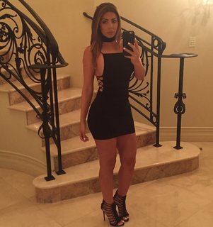 Larsa Pippen feet photo thumbnail