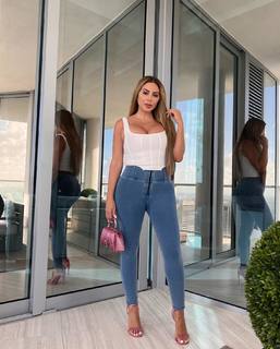 Larsa Pippen feet photo thumbnail