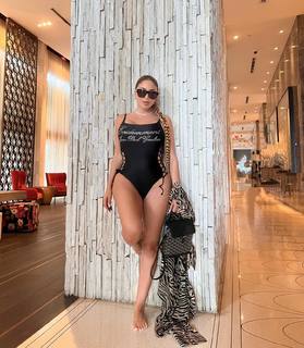 Larsa Pippen feet photo thumbnail