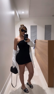 Larsa Pippen feet photo thumbnail