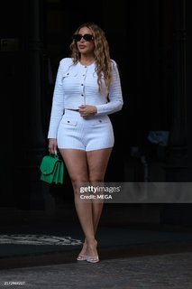 Larsa Pippen feet photo thumbnail