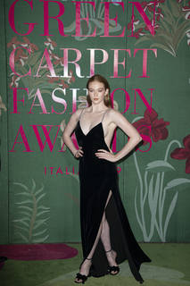 Larsen Thompson feet photo 6