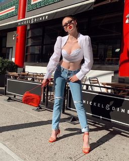 Larsen Thompson feet photo 19