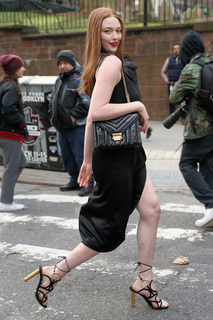 Larsen Thompson feet photo 10