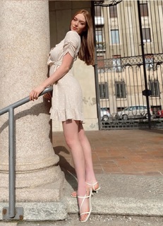 Larsen Thompson feet photo 17