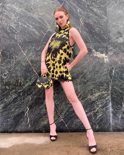 Larsen Thompson feet photo 17