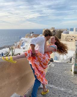 Larsen Thompson feet photo 9