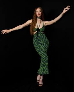 Larsen Thompson feet photo 1