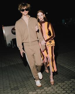 Larsen Thompson feet photo 20