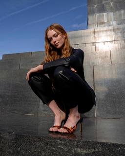 Larsen Thompson feet photo 16