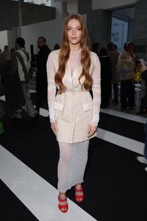 Larsen Thompson feet photo 6