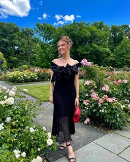 Larsen Thompson feet photo 11