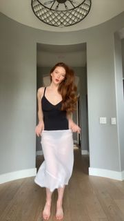 Larsen Thompson feet photo 13
