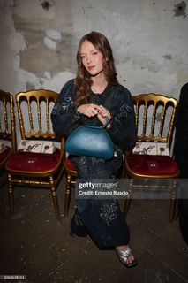 Larsen Thompson feet photo 16