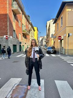 Larsen Thompson feet photo 12