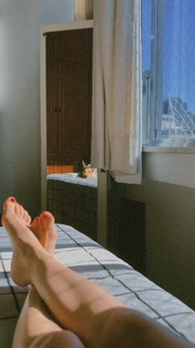 Laryssa Ayres feet photo 4