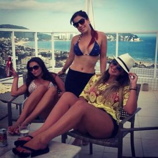 Laryssa Oliveira feet photo 9