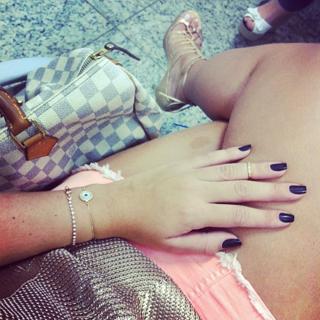 Laryssa Oliveira feet photo 8