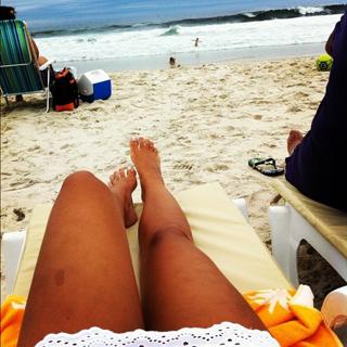Laryssa Oliveira feet photo 2